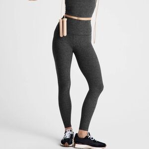 Beyond Yoga Gray Activewear Leggings